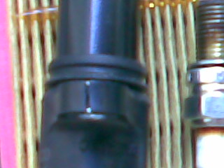 prasknutí držiak na cievke