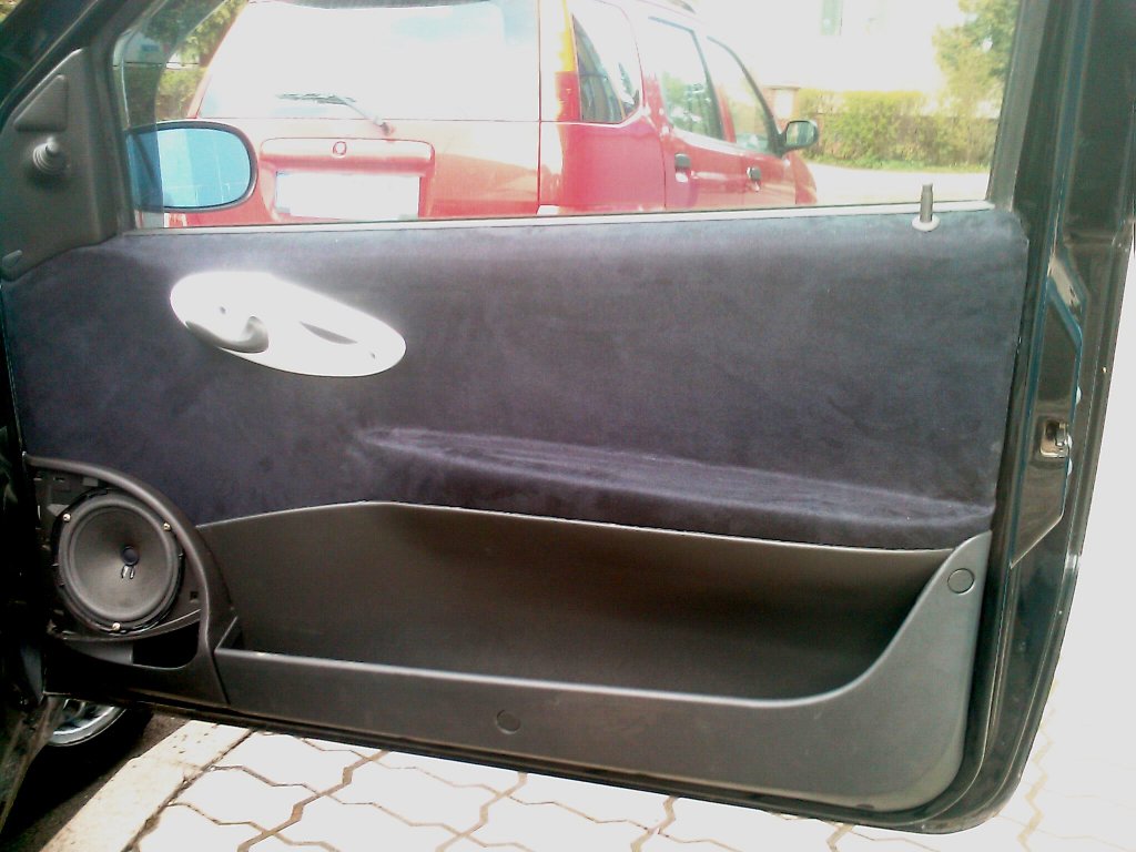 realne to vyzera lepsie, fotene mobilom,cize to trosku skresluje...