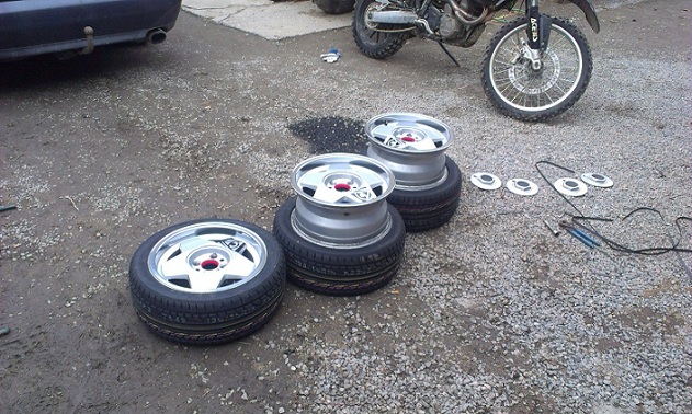 A včera sa už obúvali. A dnes už samozrejme nahodené :P Dúfam že nie som sám čo to nevydržal :D