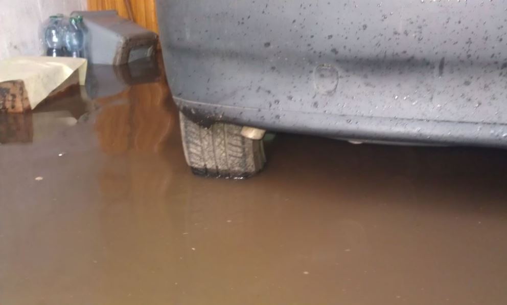 puntu teče do bot.JPG